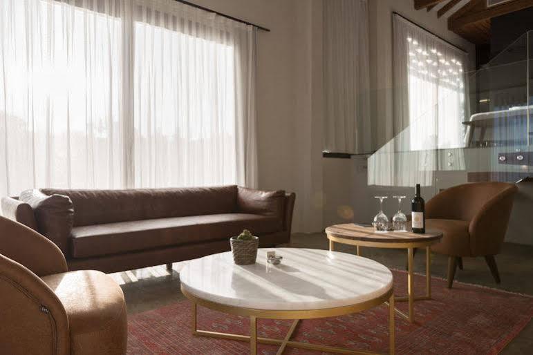 Gillham Vineyard Hotel Templos 외부 사진